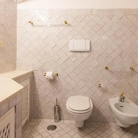 Welcomely - Smeralda Rooftop Apartamento