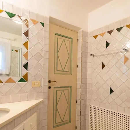 Welcomely - Smeralda Rooftop Apartamento *