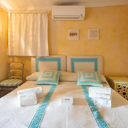 Welcomely - Smeralda Rooftop Apartamento