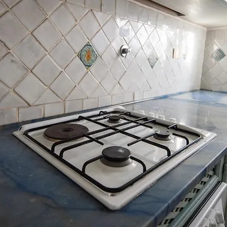 Welcomely - Smeralda Rooftop Apartamento